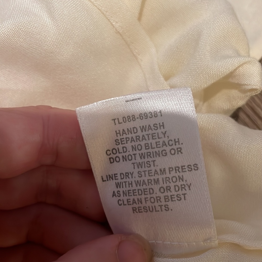 Pendleton Cream Geometric Pattern Button Down - Picture 7 of 12